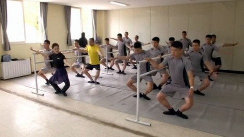 Kỳ lạ cô gái hắt hơi 8.000 lần mỗi ngày - ảnh 2