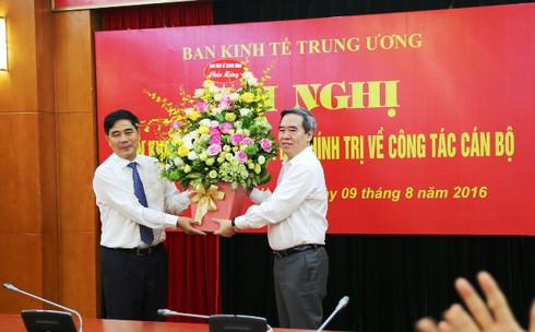 Ông Cao Đức Phát làm Phó Trưởng Ban Thường trực Ban Kinh tế TƯ - ảnh 4