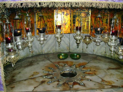 Ngắm nhìn nhà thờ Bethlehem trước nguy cơ biến mất vĩnh viễn - ảnh 9