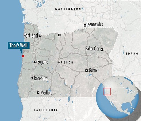 Kỳ lạ giếng thần Thor hút nước giữa biển - ảnh 5