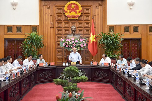 Thủ tướng Nguyễn Xuân Phúc làm việc với lãnh đạo chủ chốt tỉnh Sóc Trăng - ảnh 1