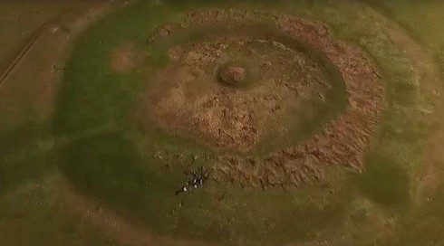 Phát hiện đền thờ Mặt Trời khổng lồ 3.000 năm tuổi ở Trung Quốc - ảnh 1