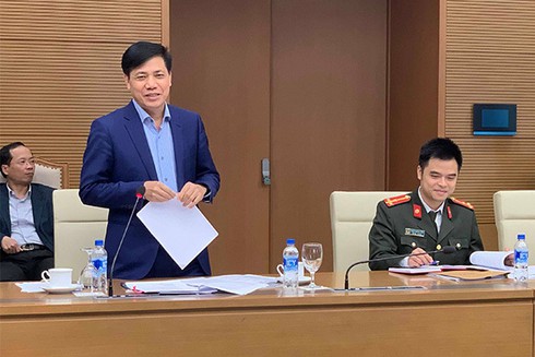 Mất bằng lái xe phải thi lại: 'Thủ tục không như Bộ trưởng Giao thông nói'