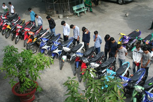 Phạt 27 quái xế 150 triệu đồng hành vi đua xe nguy hiểm - ảnh 2