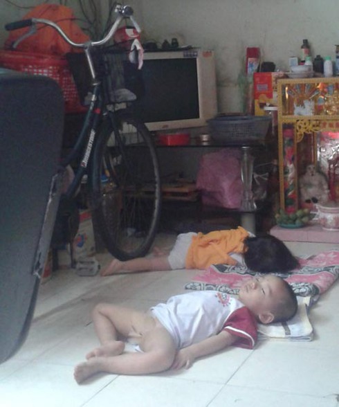 Nữ công nhân khóc tuyệt vọng, người có trách nhiệm vào cuộc - ảnh 2