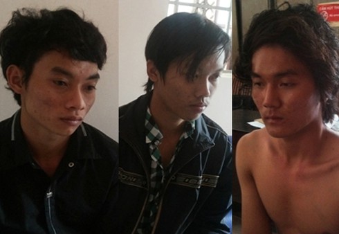 Nằm dài ra đường giả tai nạn để cướp tài sản - ảnh 1