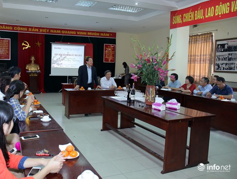 Lãnh đạo Bộ TT&TT thăm và chúc Tết Báo Bưu điện Việt Nam - ảnh 1