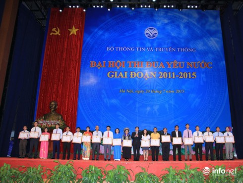 Phát động thi đua giai đoạn 2016 - 2020 ngành TT&TT - ảnh 2