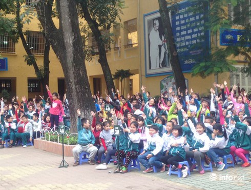 Phát động Cuộc thi Tìm hiểu và sưu tập tem bưu chính năm 2016 - ảnh 3