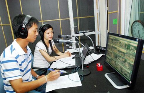 VOV nghiên cứu tích hợp chương trình phát thanh trên smartphone - ảnh 1