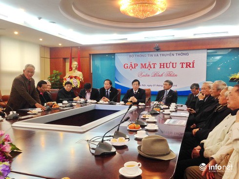 Bộ TT&TT gặp mặt cán bộ hưu trí Xuân Bính Thân - ảnh 2