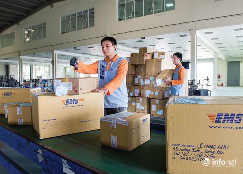 Bưu điện tổ chức Kios lưu động tại các điểm vui chơi, lễ hội dịp Tết - ảnh 2