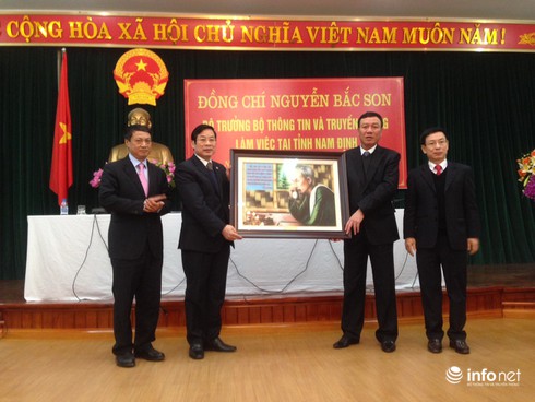 Bộ trưởng TT&TT: Chọn Nam Định làm tỉnh thí điểm Chính phủ điện tử - ảnh 3