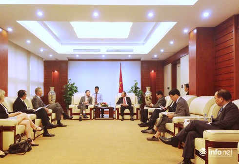 Bộ trưởng Trương Minh Tuấn tiếp Phó Đại sứ Australia - ảnh 2