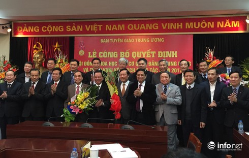 Hoạt động nghiên cứu khoa học đòi hỏi sự say mê sáng tạo, tìm tòi, khám phá - ảnh 2