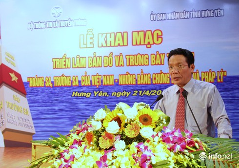 Hưng Yên: Khai mạc Triển lãm về Trường Sa, Hoàng Sa của Việt Nam - ảnh 1