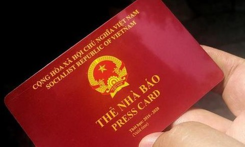 Thu hồi thẻ nhà báo của phóng viên Duy Phong - Báo điện tử Giáo dục Việt Nam - ảnh 1