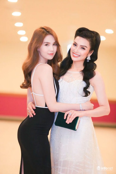 Huyền Sâm đọ sắc cùng