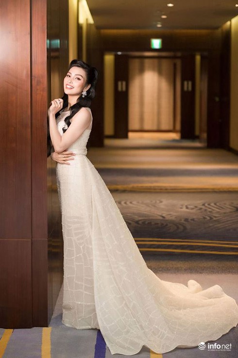 Huyền Sâm đọ sắc cùng