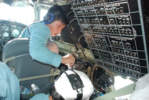 Máy bay MH370 mất tích: Hình ảnh tìm kiếm từ trên cao - ảnh 9