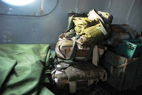 Máy bay MH370 mất tích: Hình ảnh tìm kiếm từ trên cao - ảnh 7