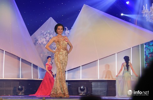 Hương sắc 20 người đẹp phía Nam vào chung kết Hoa hậu Việt Nam 2014 - ảnh 13