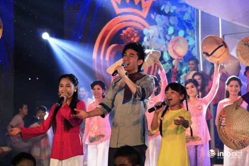 Hương sắc 20 người đẹp phía Nam vào chung kết Hoa hậu Việt Nam 2014 - ảnh 2