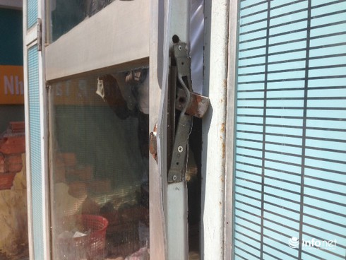 Nhóm trộm đi ô tô cạy phá trụ ATM - ảnh 2