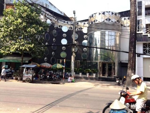 Khách phê ma túy, nhún nhảy thâu đêm trong quán bar Sài Gòn - ảnh 1