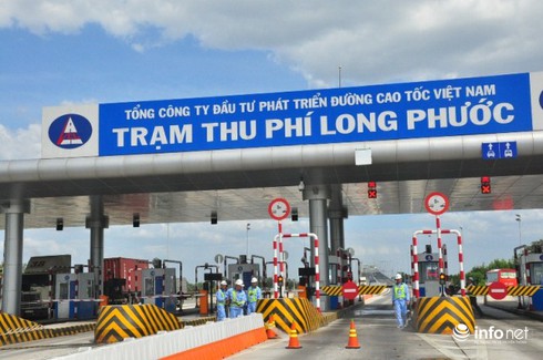 Tất bật cho ngày thông xe cao tốc hơn 900 triệu USD - ảnh 10