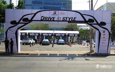 TP.HCM: “Drive in Style” dạy phong cách xe sang cho dân chơi Việt Nam - ảnh 1