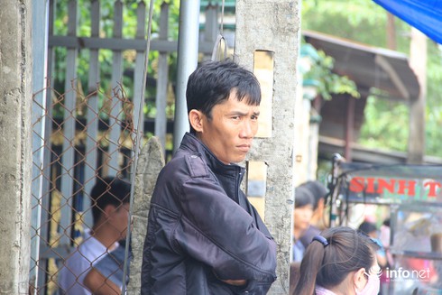 Hai nghi can vụ thảm sát ở Bình Phước diễn lại cách đột nhập nhà nạn nhân - ảnh 12