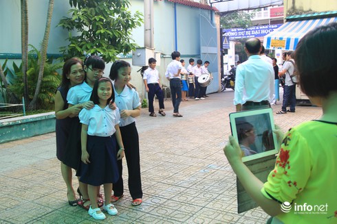 TP.HCM: Xúc động hình ảnh lễ khai giảng của học sinh khiếm thị - ảnh 6