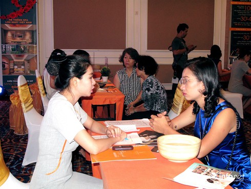 Mỹ Linh, Lưu Hương Giang khai trương cơ sở thứ 9 Saigon Smile Spa - ảnh 2