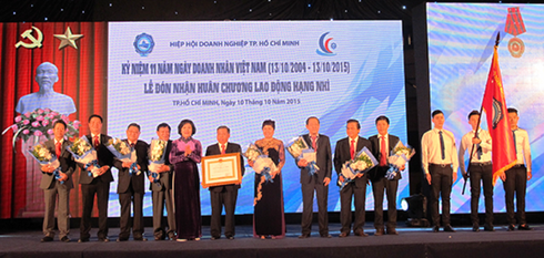 Hiệp hội DN TP.HCM đón nhận Huân chương Lao động Hạng Nhì - ảnh 1