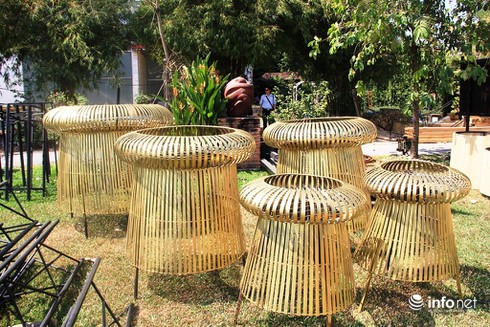 Nghệ nhân gấp rút hoàn thành tiểu cảnh đường hoa Tết Bính Thân - ảnh 15