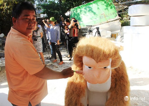 Nghệ nhân gấp rút hoàn thành tiểu cảnh đường hoa Tết Bính Thân - ảnh 5