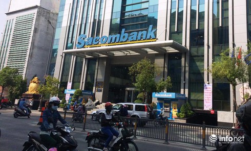Bỗng dưng bị Sacombank báo nợ, đẩy vào