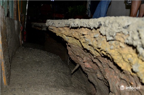 Công trình xây dựng gây sụt lún, hàng chục hộ dân di đời trong đêm - ảnh 4