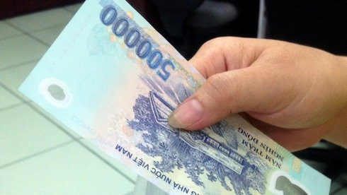 Công an 3 tỉnh thành truy xét hai người nước ngoài đi ô tô cướp tiền - ảnh 1