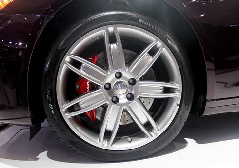 Hãng xe 'đinh ba' Maserati tung