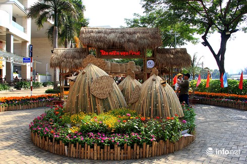 Hương đồng cỏ nội ngào ngạt ở hội hoa xuân “phố nhà giàu” Phú Mỹ Hưng - ảnh 16