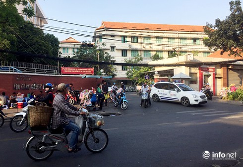 Làm rõ nhiều sai phạm của ban giám đốc bệnh viện Mắt TP.HCM - ảnh 1