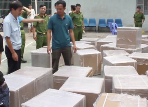 Bắt giữ vụ buôn lậu gần 1 tấn thuốc tân dược - ảnh 1