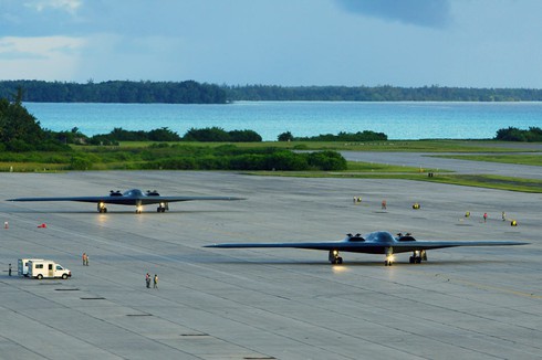 Ngắm máy bay tàng hình B-2 của Mỹ tại đảo Guam - ảnh 3