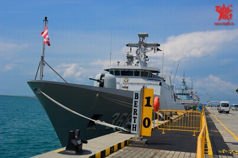 Xem mặt chiến hạm 'hàng hiệu' khắp thế giới tụ họp ở Singapore - ảnh 9