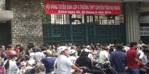 Trường Trần Đại Nghĩa: Có thể thay thi tuyển lớp 6 bằng khảo sát tiếng Anh - ảnh 1