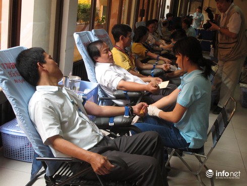 Người bưu tá hiến máu 68 lần - ảnh 1