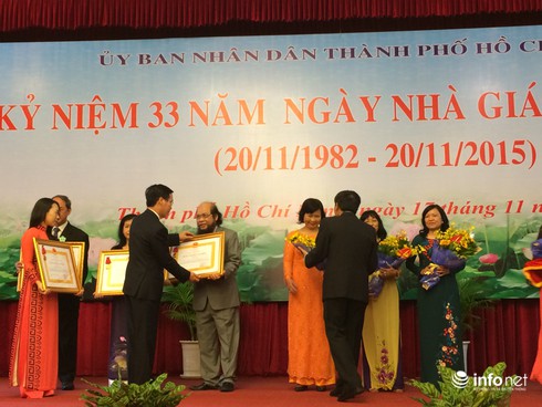 TPHCM: 6 nhà giáo nhận Huân chương Lao động hạng Ba - ảnh 1