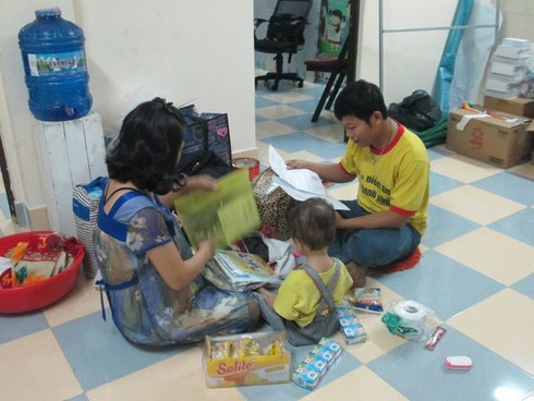 Những phận đời éo le được cưu mang sau cái chết của một người đồng tính - ảnh 1